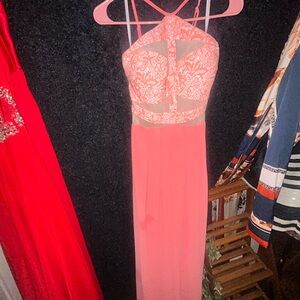 Chic Coral Lace Backless Dress